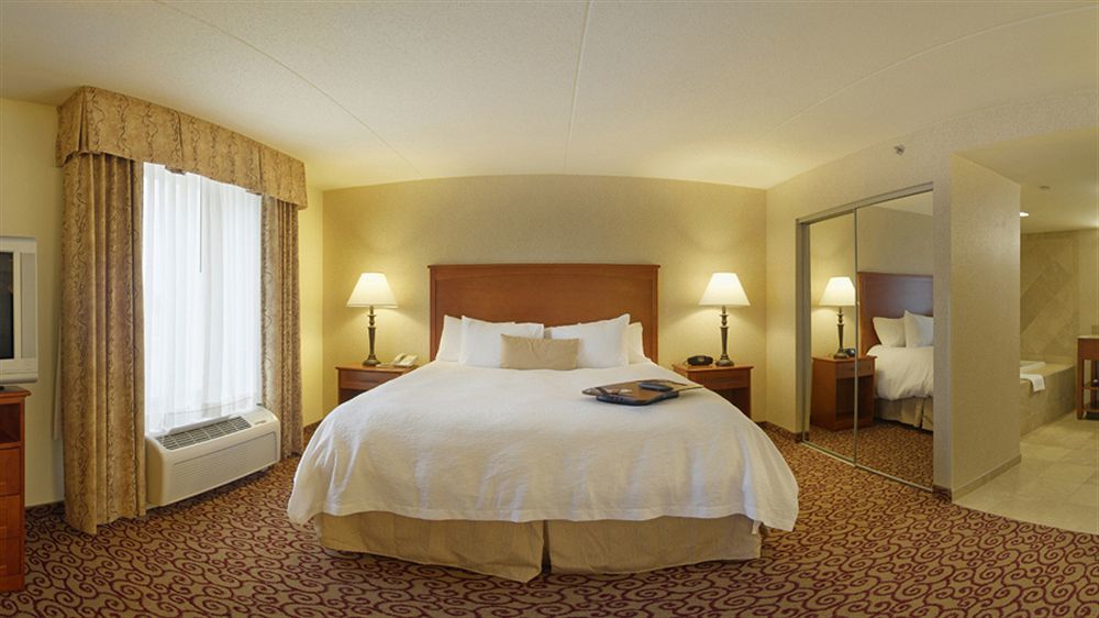 แฮมป์ตัน อินน์ ดูบิวก์ Dubuque ภายนอก รูปภาพ